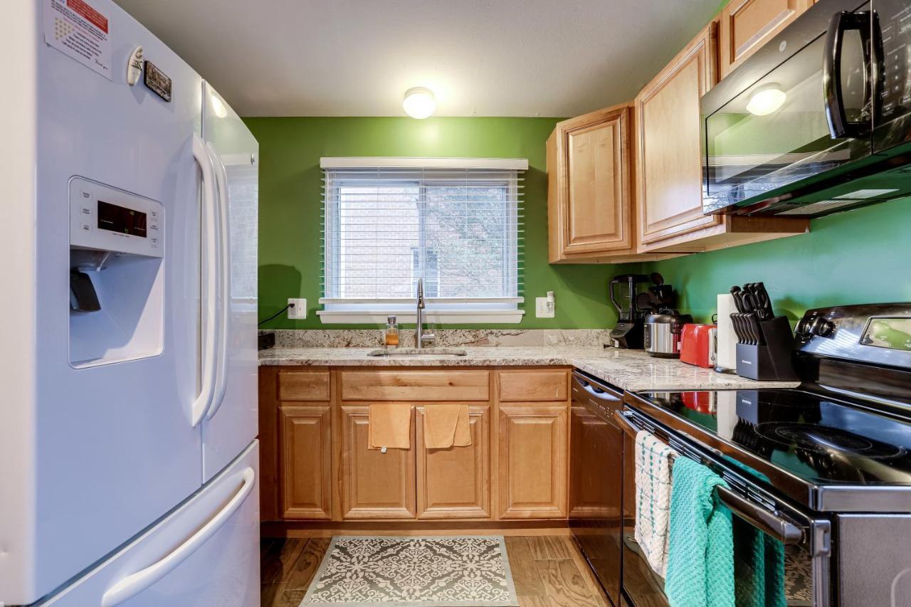 Вилла Escape To Our Cozy 3 Bed Rm 2 Bath Unit In Alexandria Va Экстерьер фото