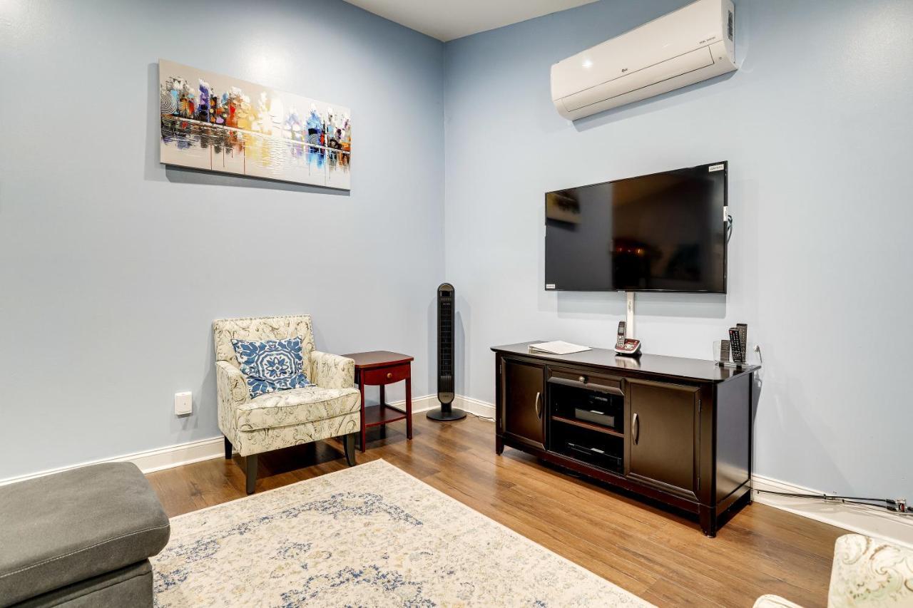 Вилла Escape To Our Cozy 3 Bed Rm 2 Bath Unit In Alexandria Va Экстерьер фото