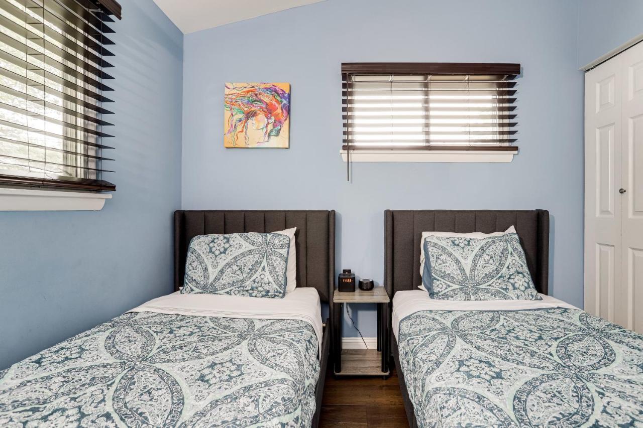 Вилла Escape To Our Cozy 3 Bed Rm 2 Bath Unit In Alexandria Va Экстерьер фото