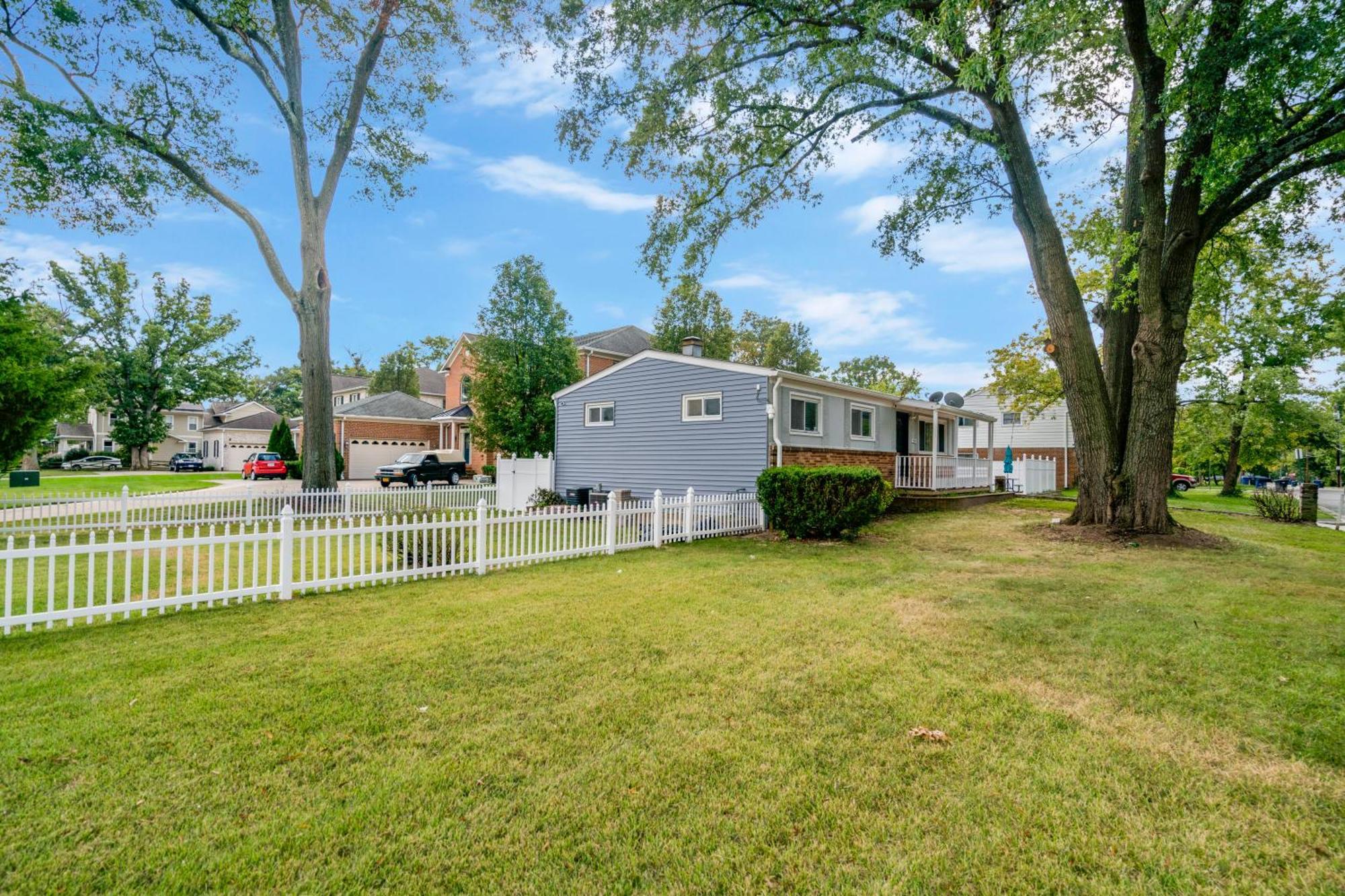 Вилла Escape To Our Cozy 3 Bed Rm 2 Bath Unit In Alexandria Va Экстерьер фото